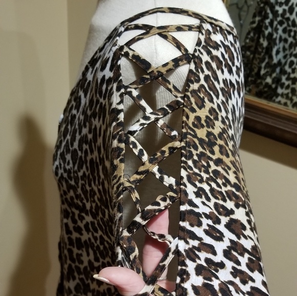 😎LEOPARD PRINT TOP - Picture 4 of 7